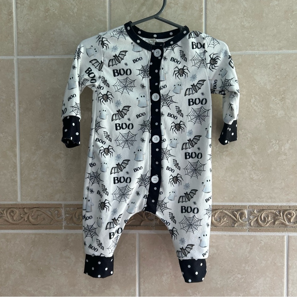 Sugar Bee Halloween Buttflap Pajamas - Picture 1 of 5